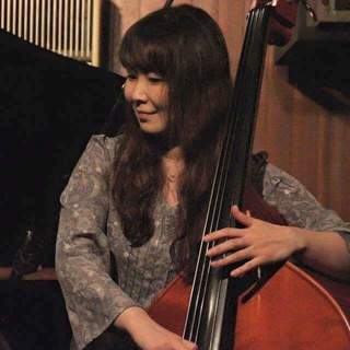 中本まゆこ写真@.jpeg