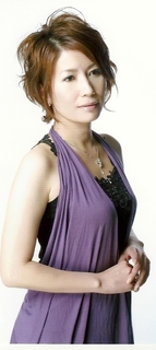 山添ゆか 写真A.jpg