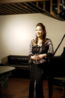 新井雅代_230.jpg
