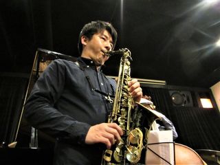 浅井良将写真@.jpg